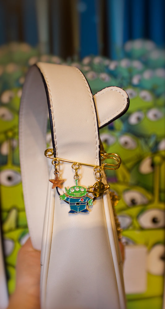 Alien Friends Paperclip